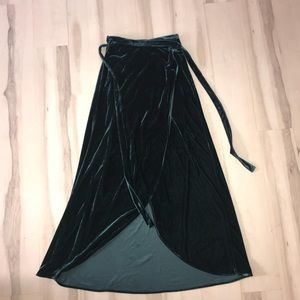 Vintage velvet wrap skirt, new without tags